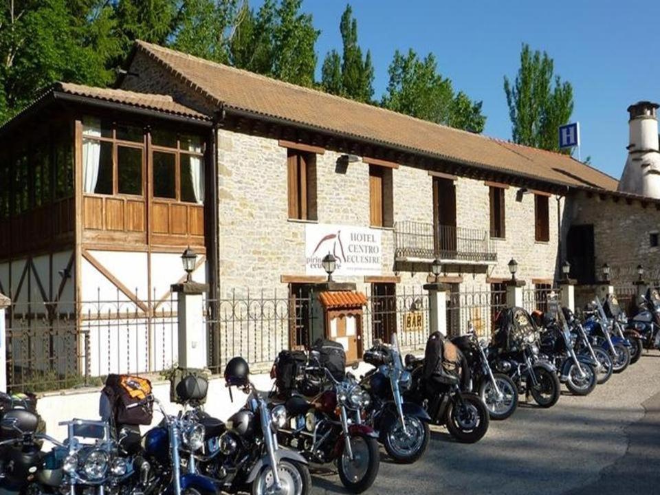 Hotel Charle Хака Экстерьер фото