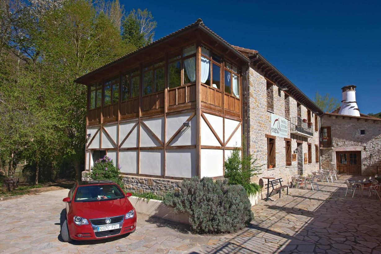 Hotel Charle Хака Экстерьер фото
